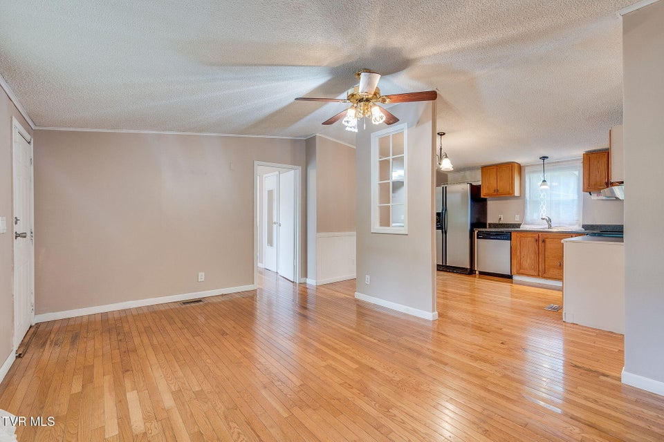 Photo #7: 448 Parker Estates Road