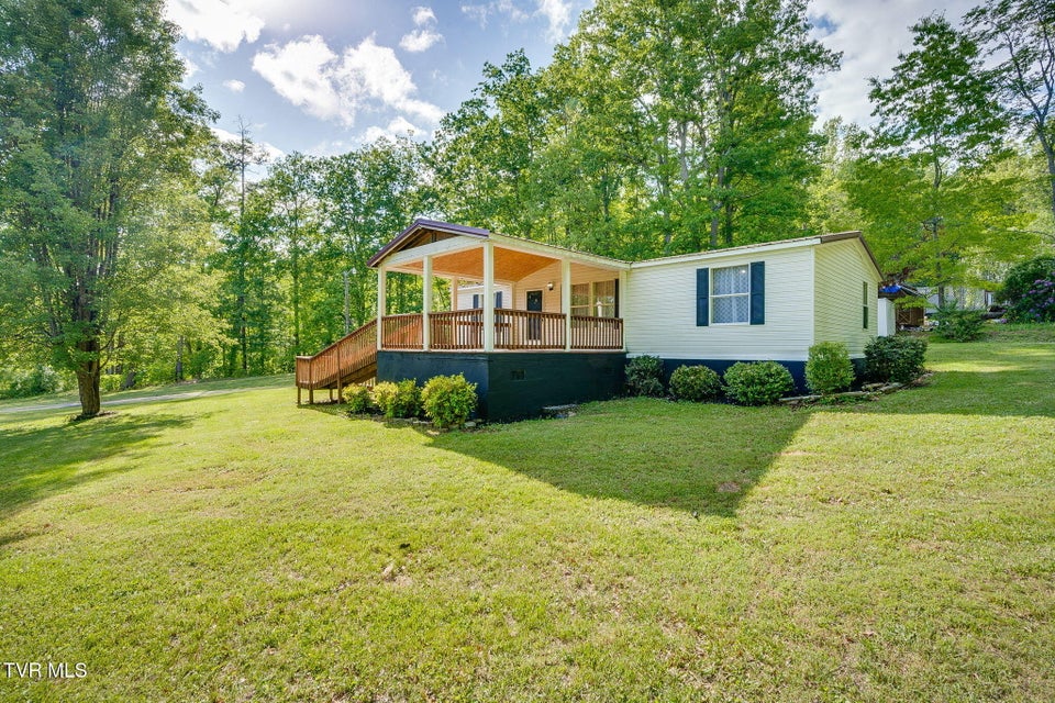 Photo #3: 448 Parker Estates Road