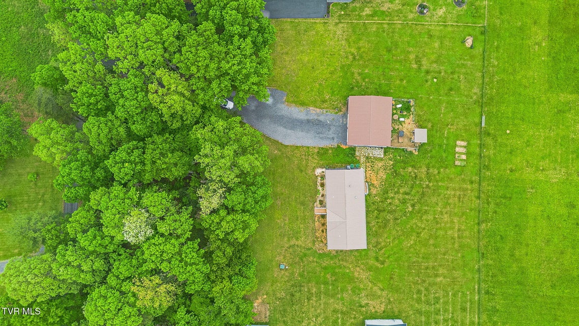 Photo #9: 100 Colyer Road