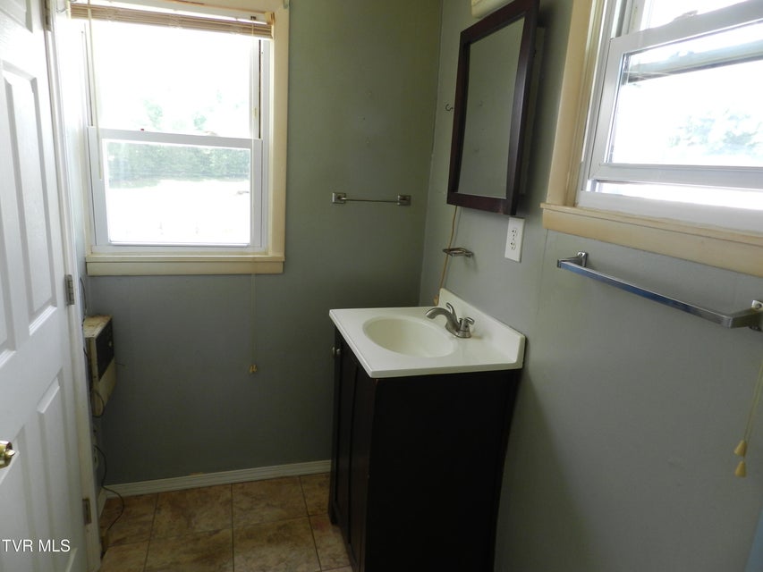 Photo #50: 14930 Kingsport Highway