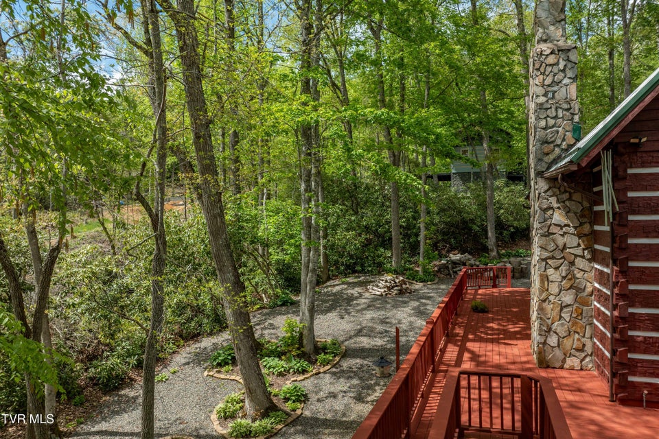 Photo #9: 319 Ivy Wood Lane