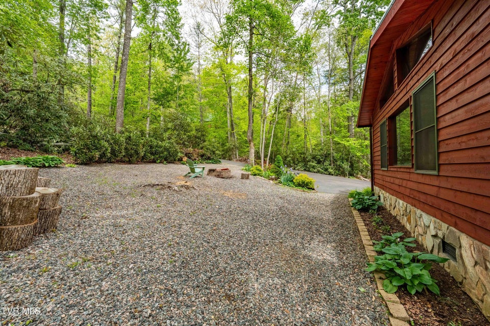 Photo #26: 319 Ivy Wood Lane