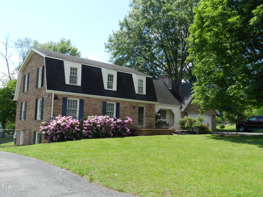 Photo #23: 209 Scotland Road