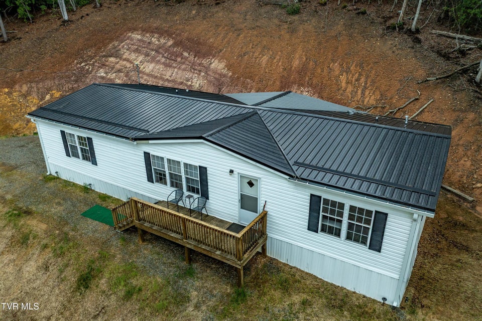 Photo #33: 1720 Mining Town Road