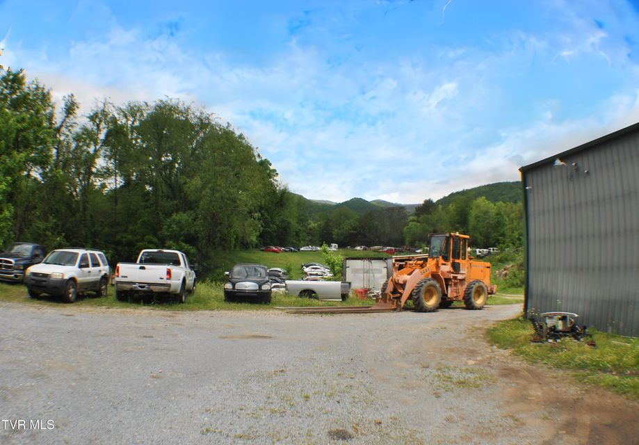 Photo #15: 823 Highway 91
