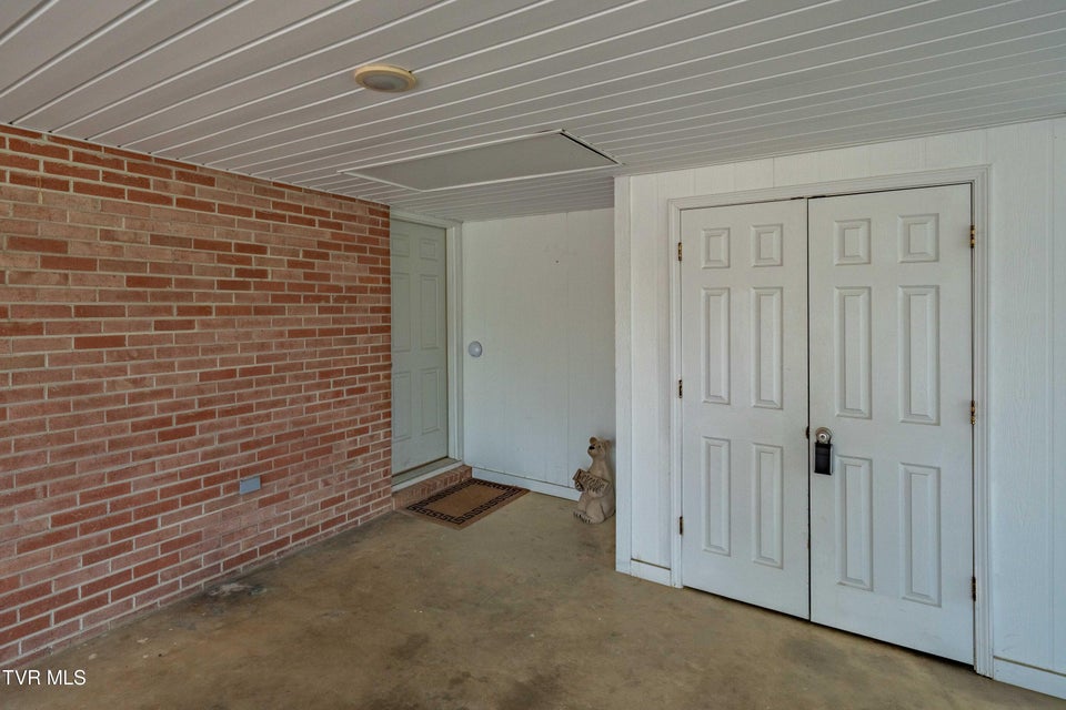 Photo #32: 408 Garmon Drive