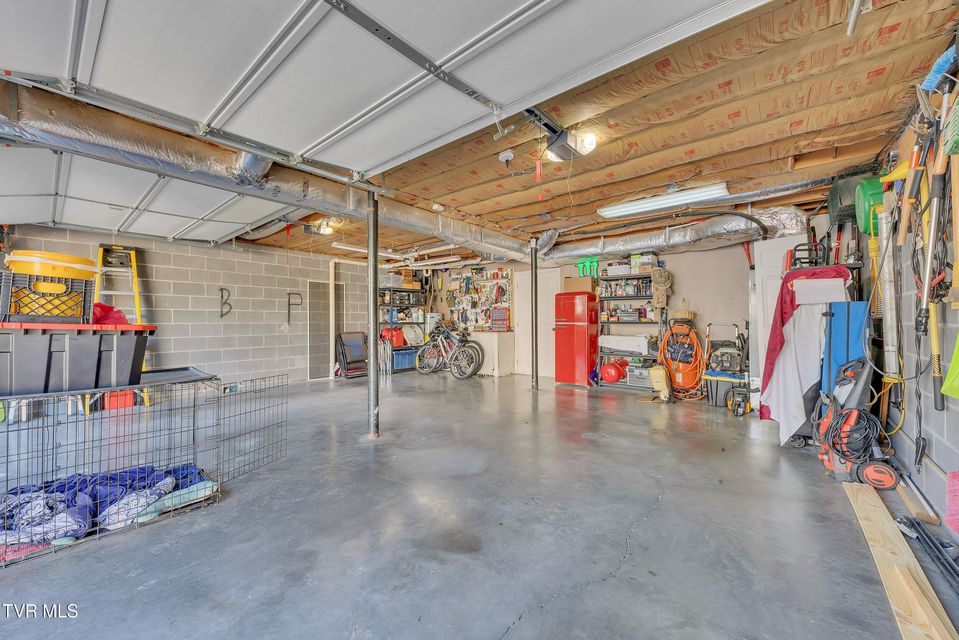 Photo #40: 222 Grandview Street