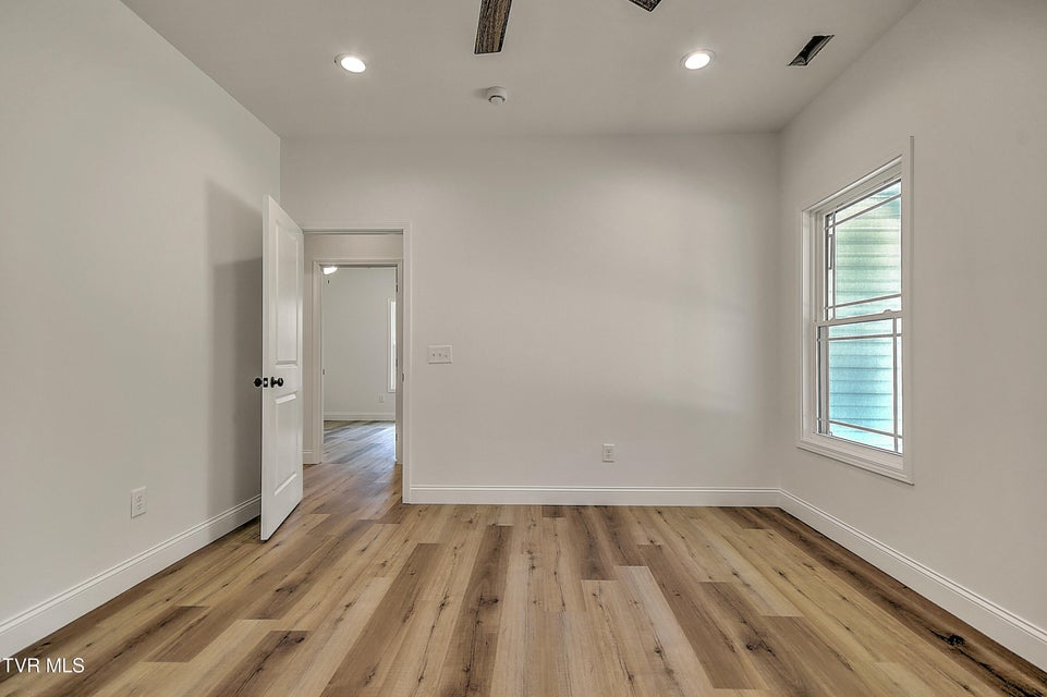Photo #25: 703 Swadley Road