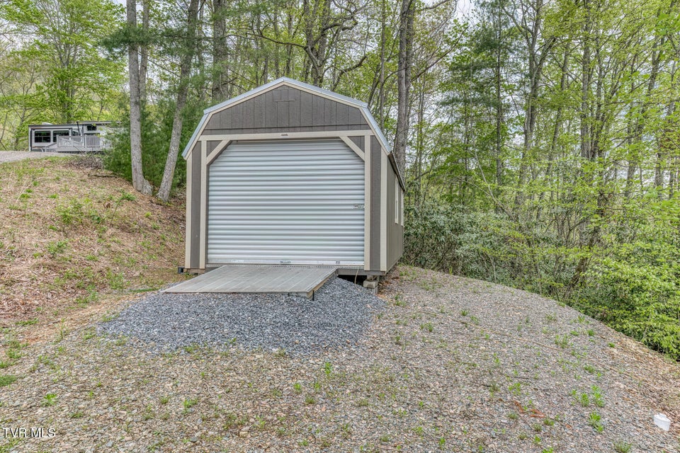 Photo #36: 584 Dotson Road