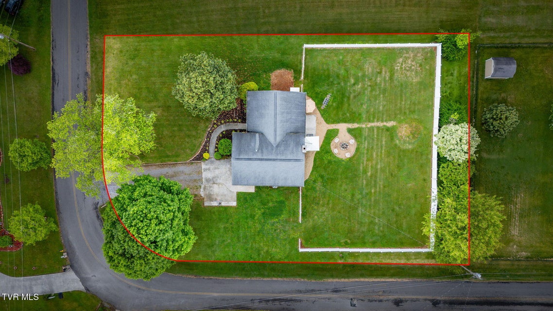 Photo #37: 122 Lakeview Circle