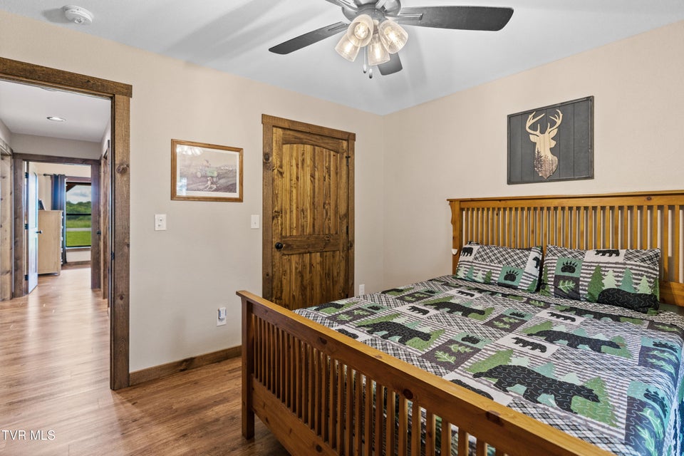 Photo #34: 4125 Ottway Road