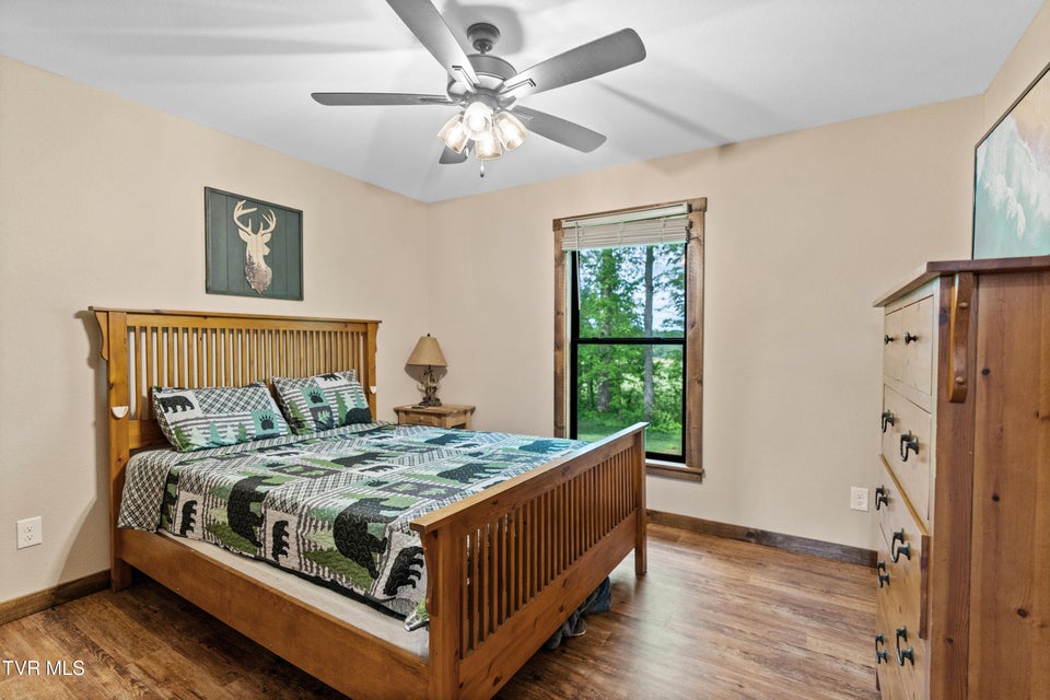 Photo #33: 4125 Ottway Road