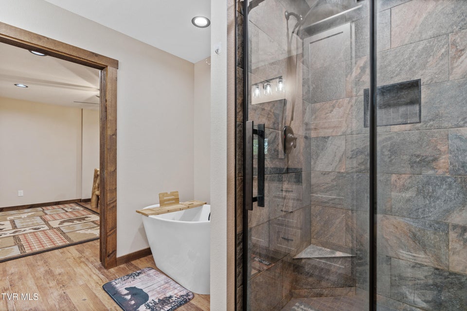 Photo #26: 4125 Ottway Road