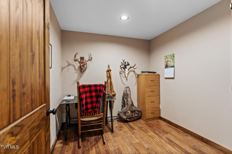 Photo #31: 4125 Ottway Road