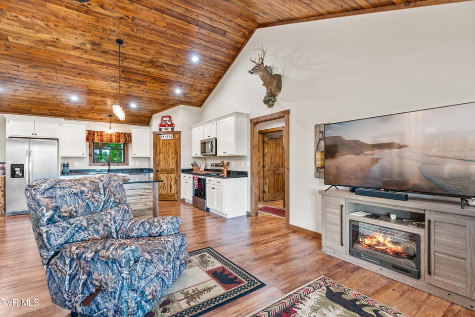 Photo #9: 4125 Ottway Road