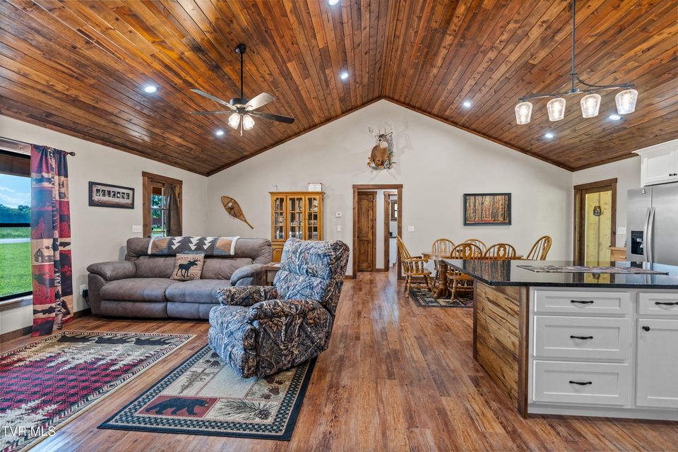 Photo #6: 4125 Ottway Road
