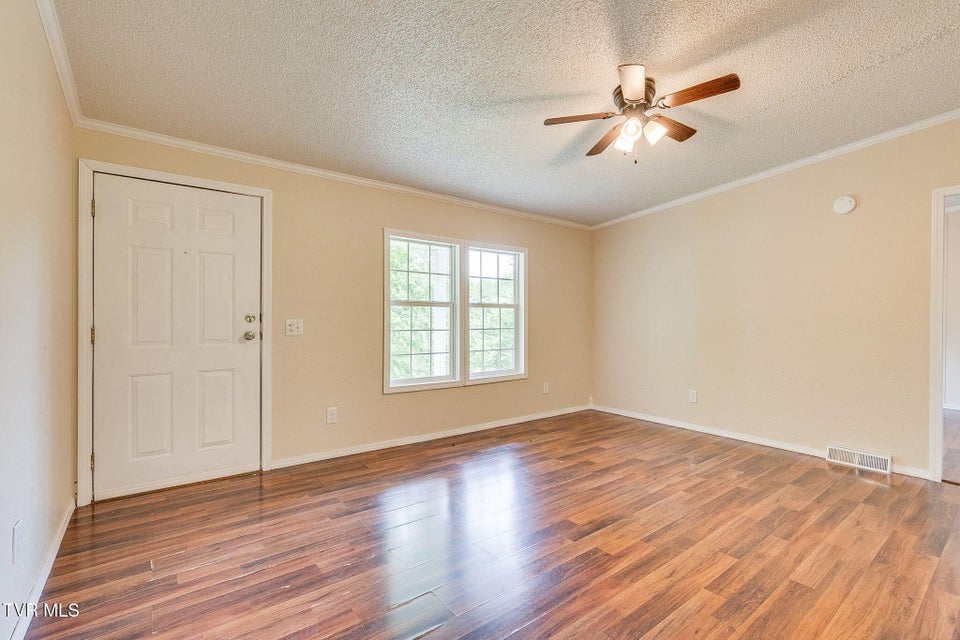 Photo #6: 118 Berry Hill Road