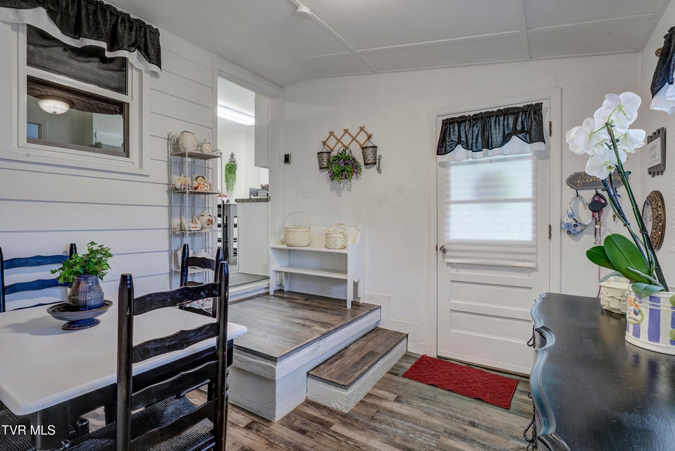 Photo #27: 410 Crook Street Street