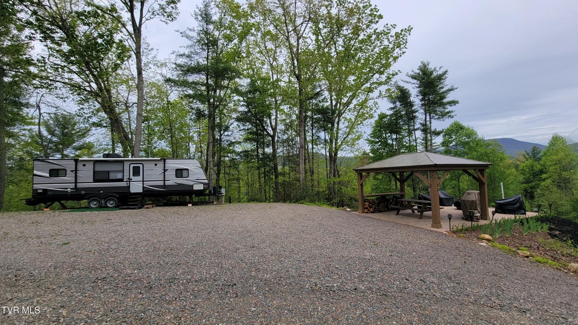 Photo #27: 584 Dotson Road