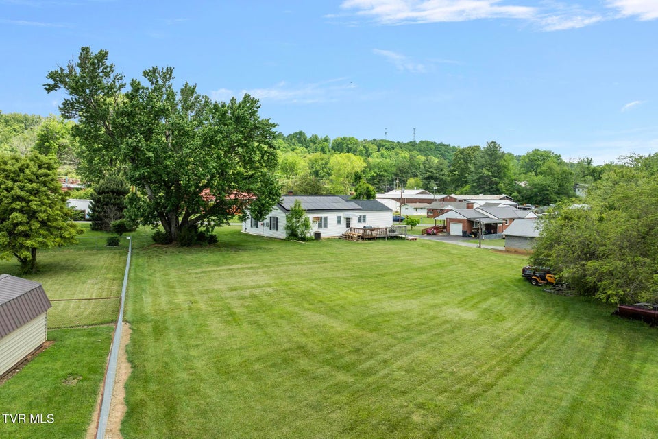 Photo #31: 216 Sunbury Court