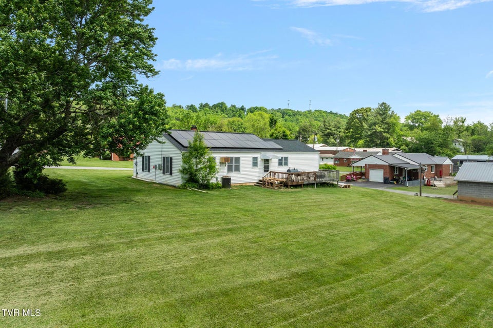 Photo #32: 216 Sunbury Court
