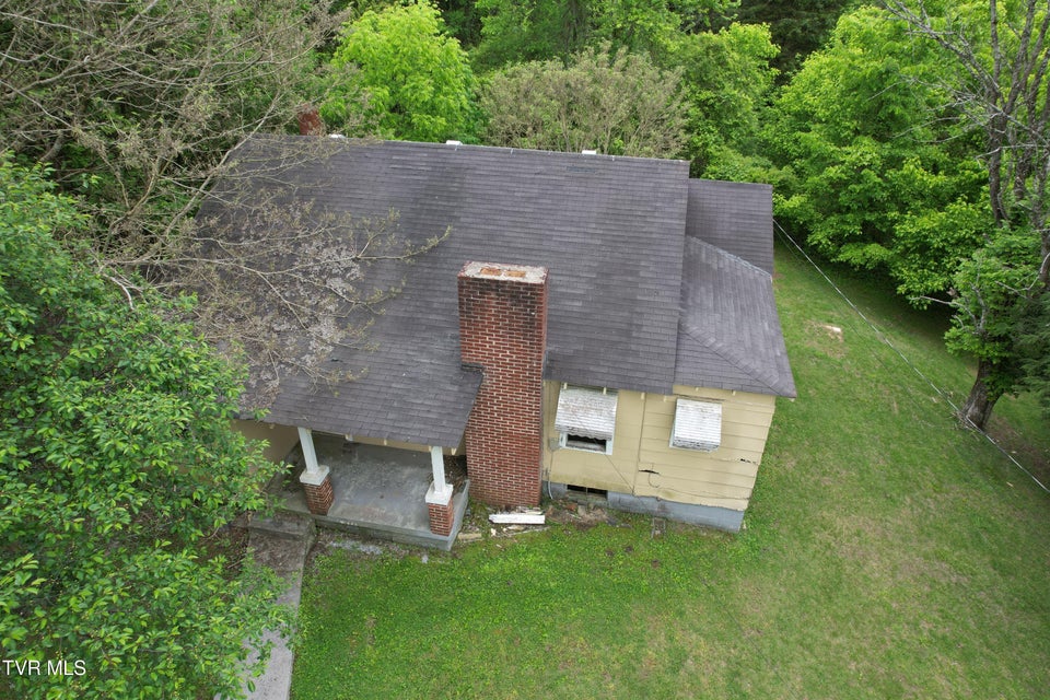Photo #2: 707 Cooks Valley Road