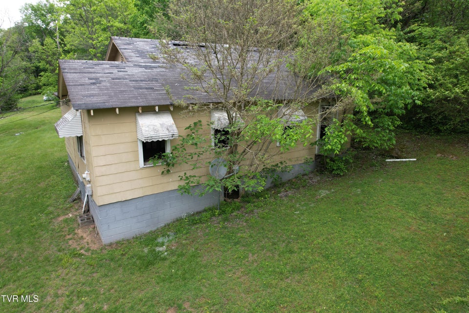 Photo #5: 707 Cooks Valley Road