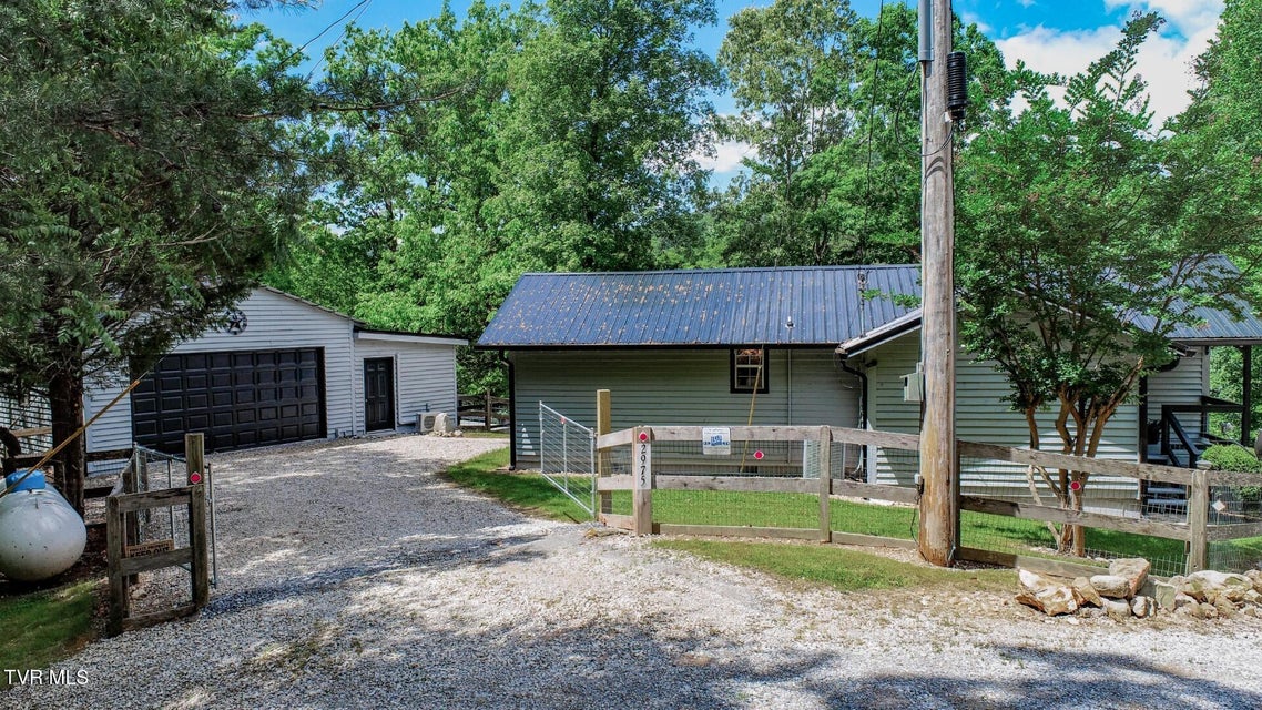 Photo #4: 2975 Arch Rd