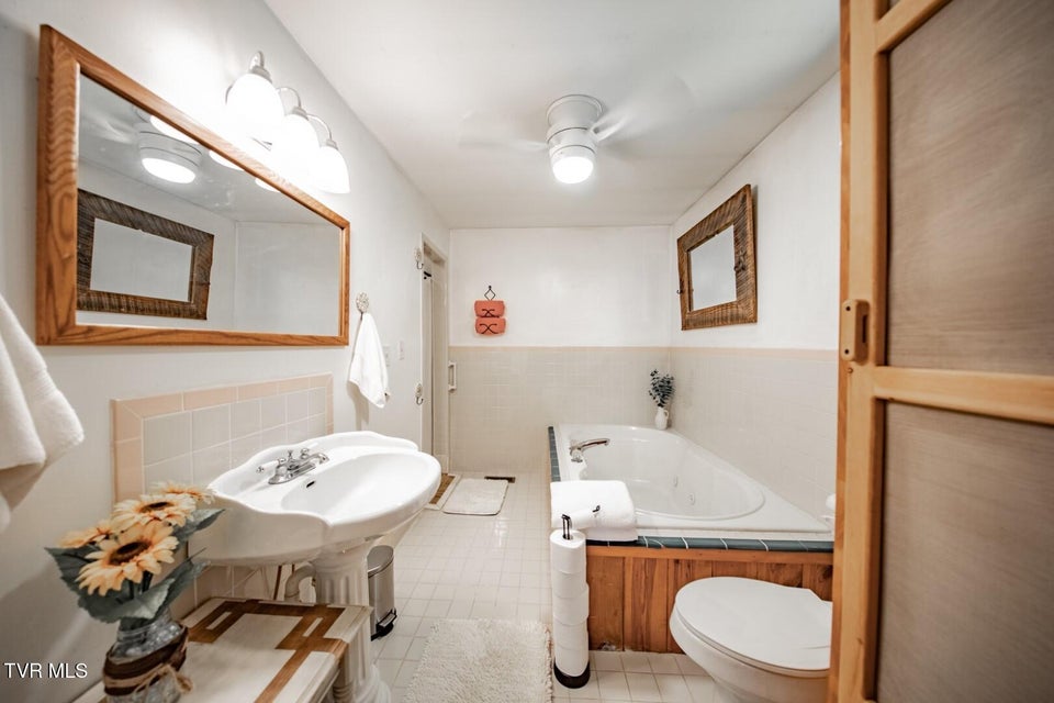 Photo #17: 2975 Arch Rd