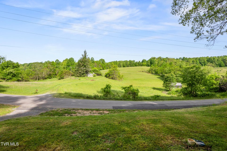 Photo #5: 23249 Mary'S Chapel Road