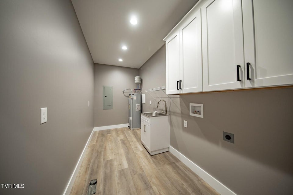 Photo #19: 119 Victor Rd