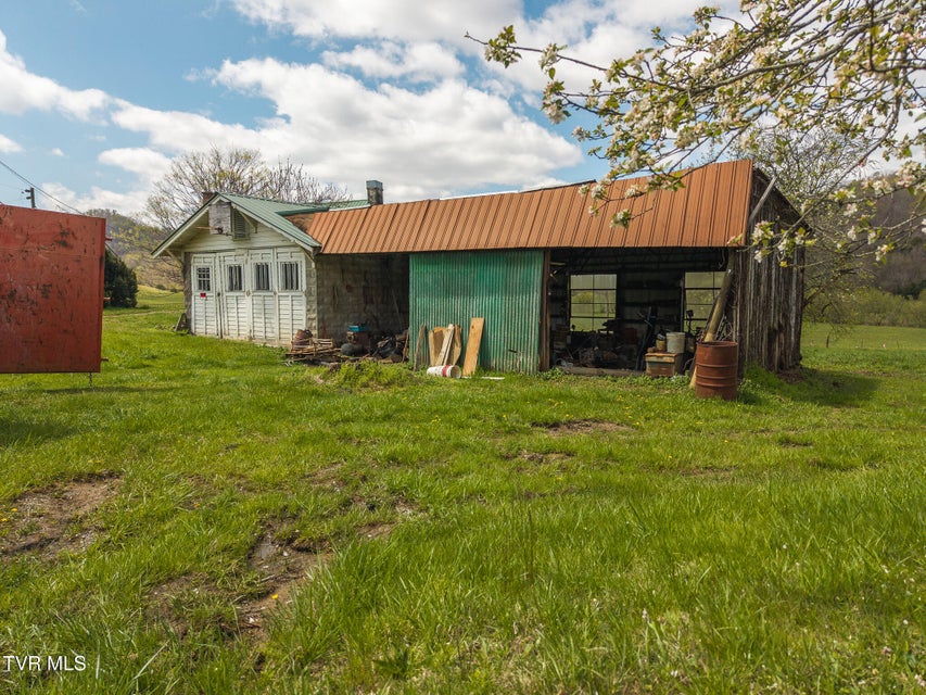Photo #51: 512 Hwy 70