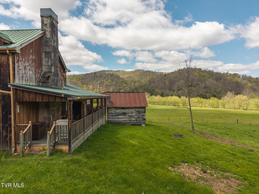 Photo #54: 512 Hwy 70