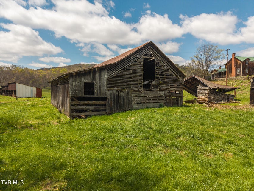 Photo #59: 512 Hwy 70