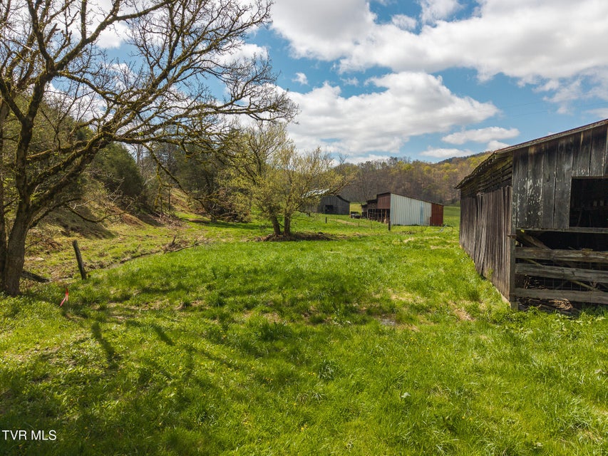 Photo #60: 512 Hwy 70