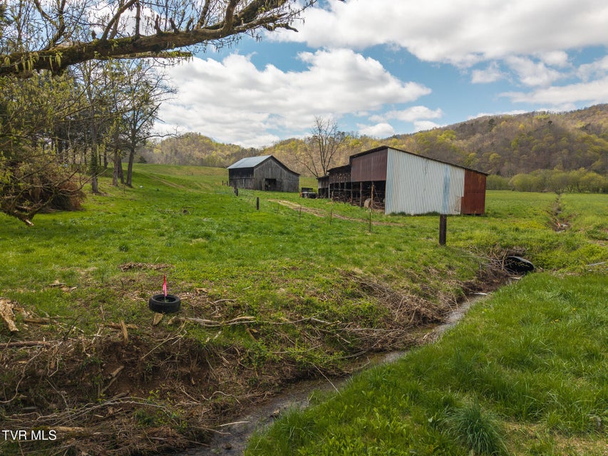 Photo #62: 512 Hwy 70