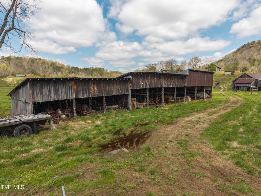 Photo #64: 512 Hwy 70