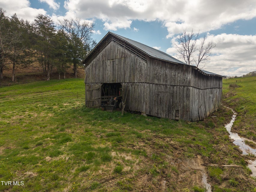 Photo #66: 512 Hwy 70