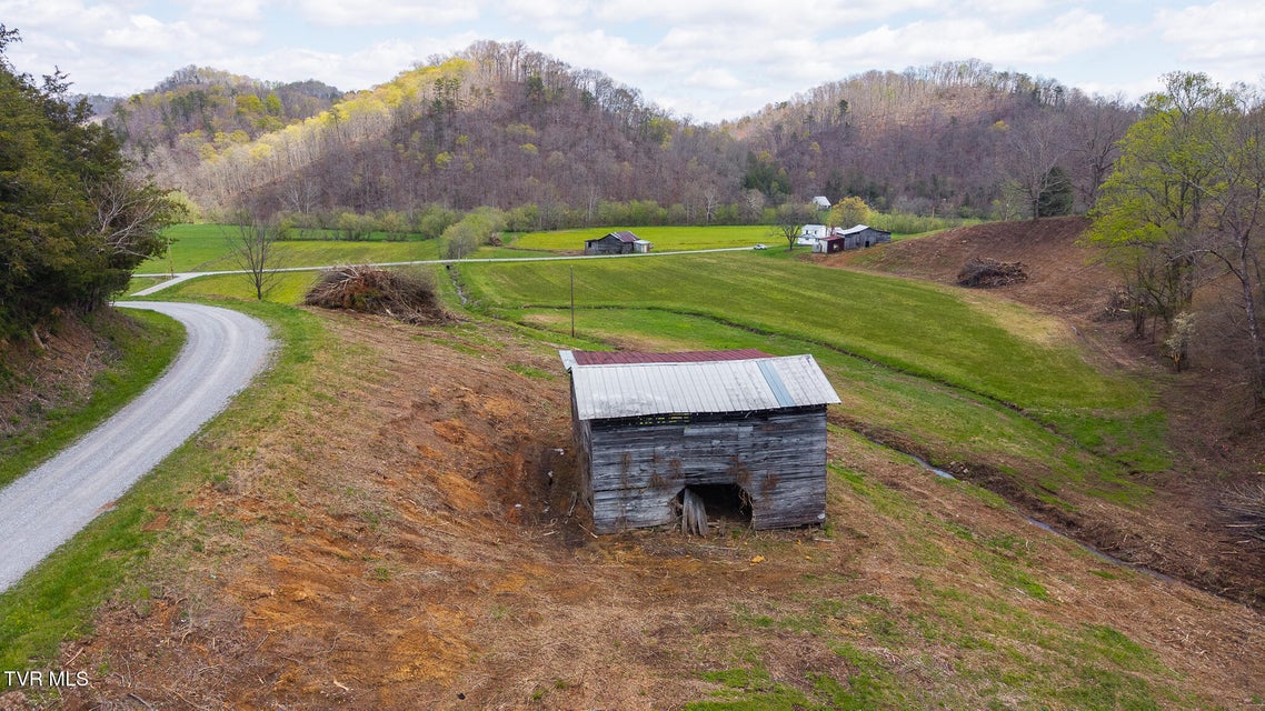 Photo #15: 1025 Livesay Chapel Road