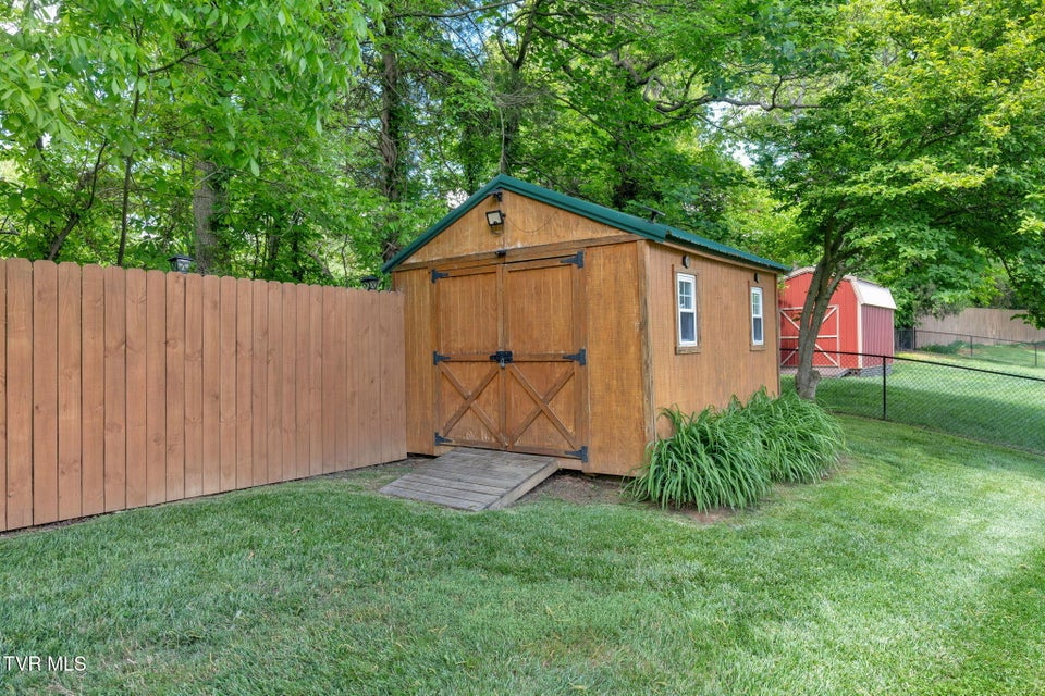 Photo #29: 3141 Winesap Road