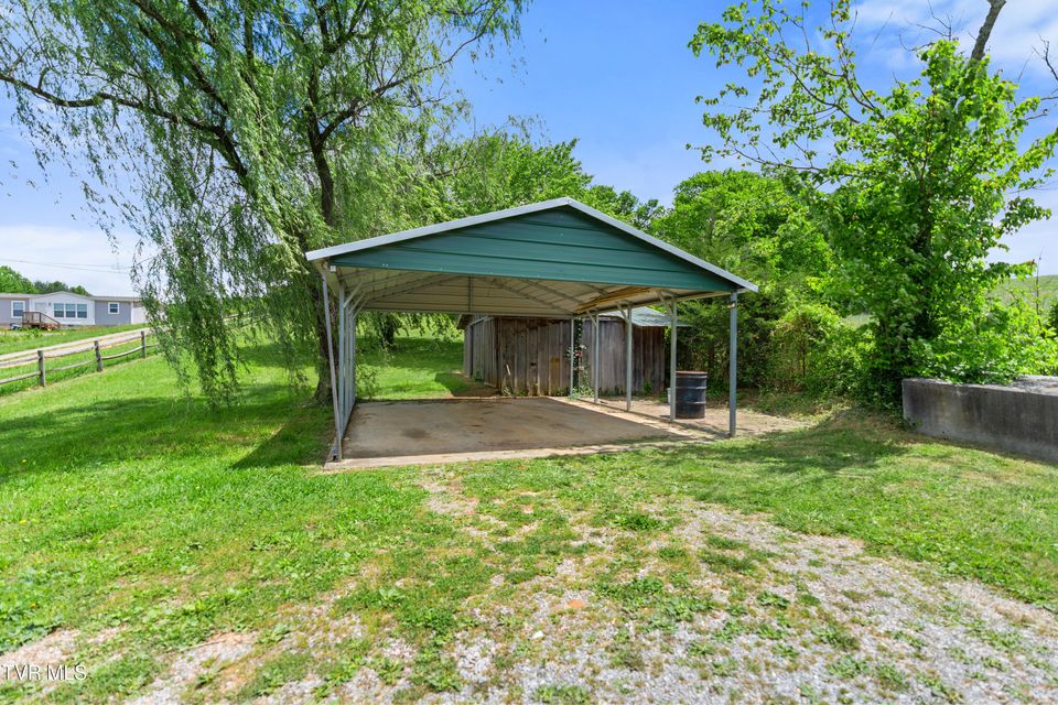 Photo #16: 5831 Jones Bridge Road