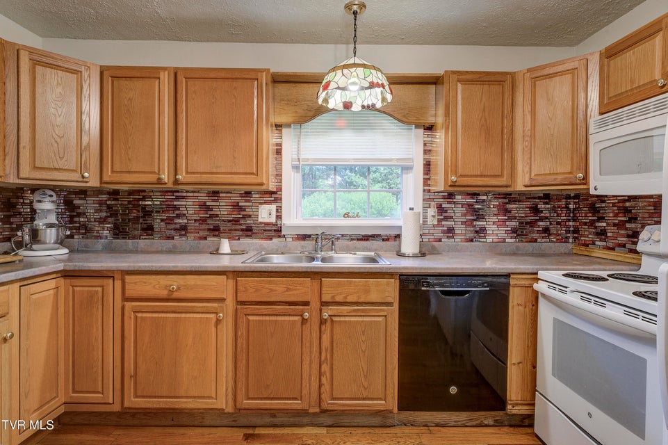 Photo #25: 3395 Milburnton Road
