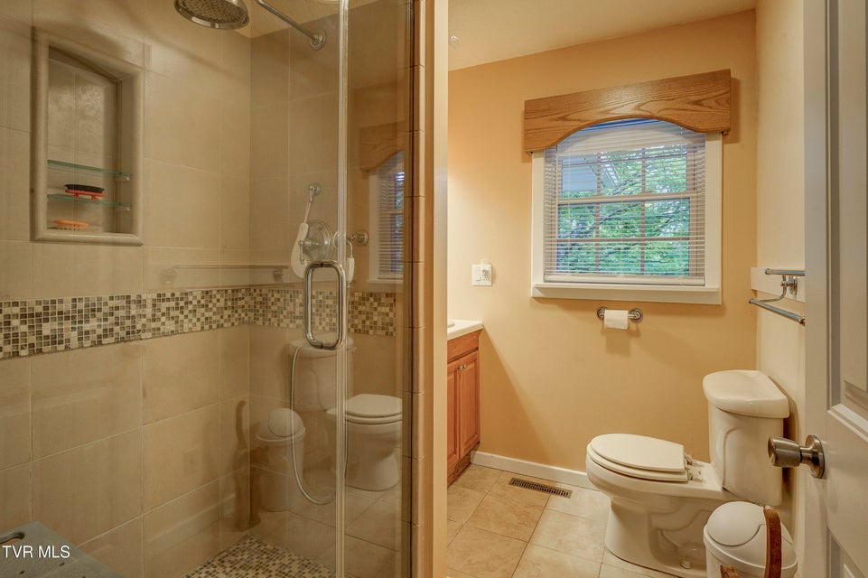 Photo #33: 3395 Milburnton Road