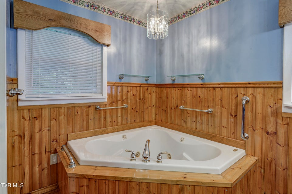 Photo #41: 3395 Milburnton Road