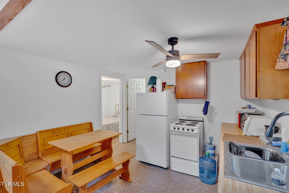 Photo #11: 4331 Sentry Road