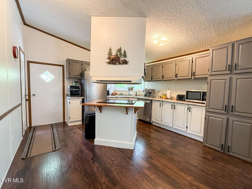 Photo #4: 245 Wesley Drive