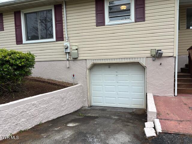 Photo #5: 300 Cedar Street