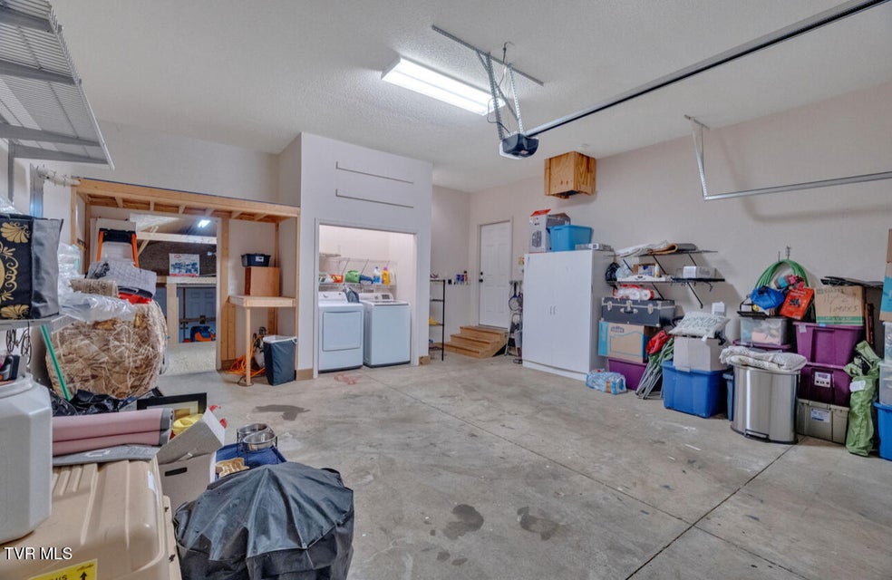 Photo #30: 1019 Meadow Brook Drive