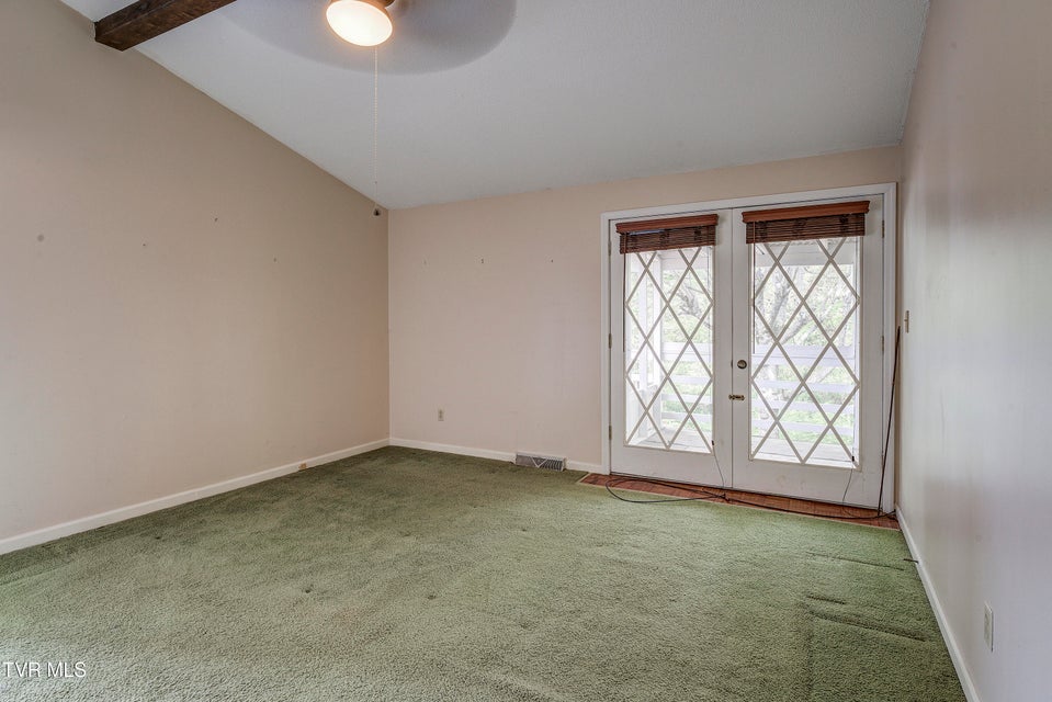 Photo #14: 4 Haverhill Court Court