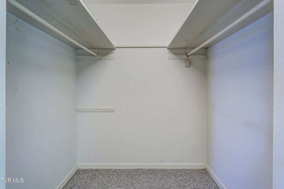 Photo #29: 4 Haverhill Court Court